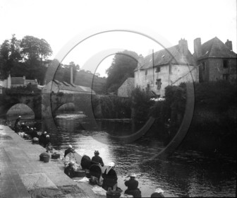 vi  2085 Quimperle le lavoir et le pont  dpt 29 .jpg