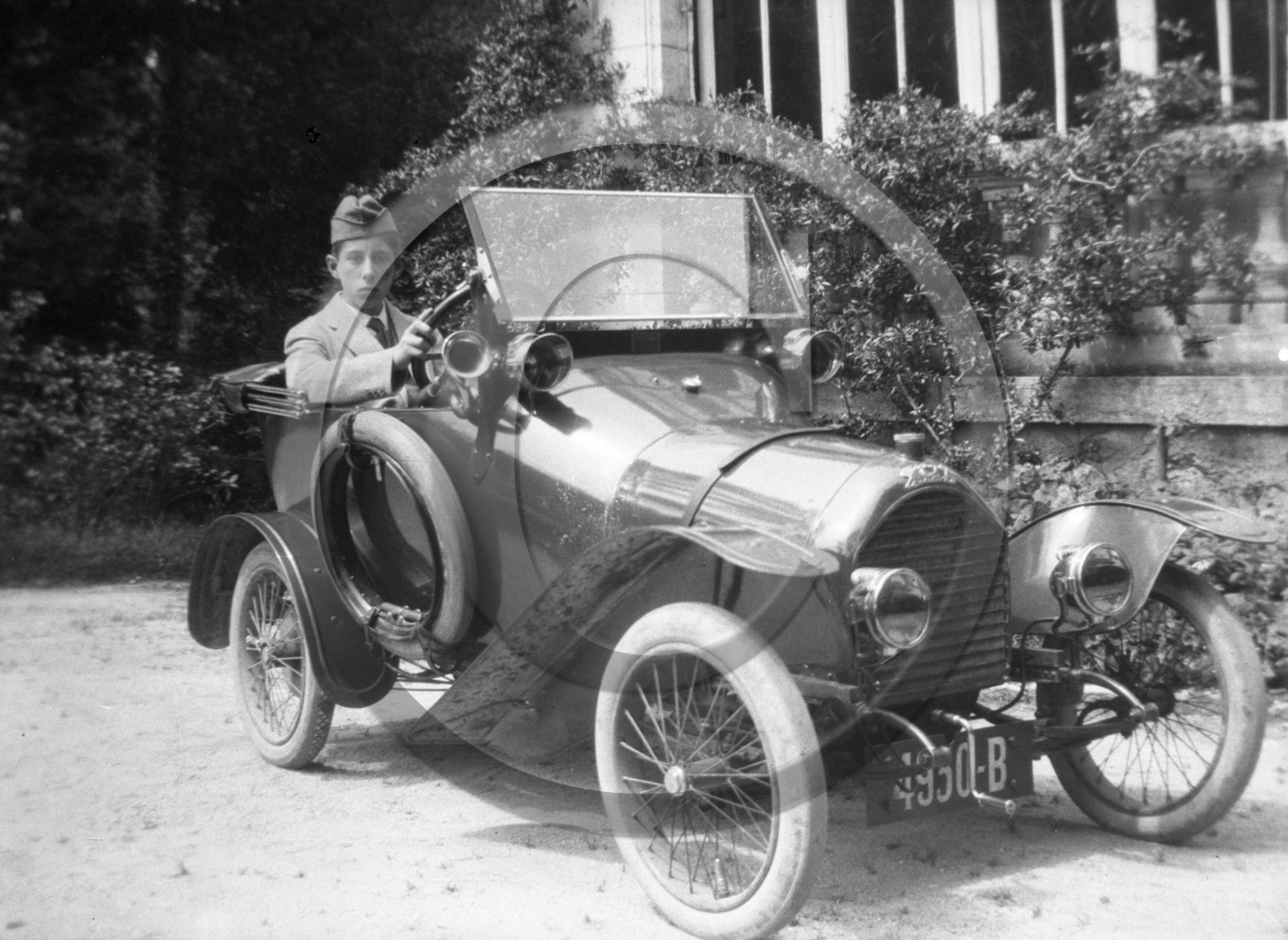 AU 669 Peugeot BB 1915 .jpg