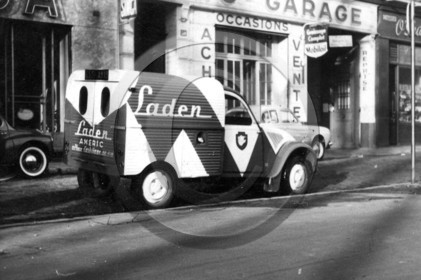 AU 4058 camionnette Citroen 2CV publicitee Laden jpg.jpg