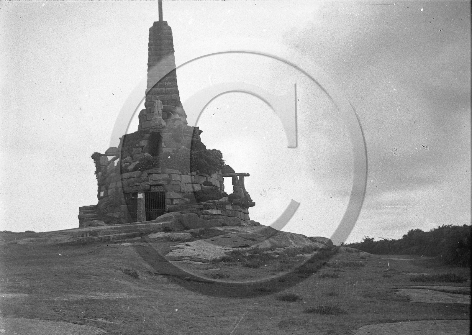 vi  1474 Tregastel le calvaire dpt 22 .jpg