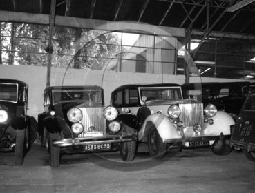AU 4375 Rolls Royce musee Bonal Bordeaux .jpg
