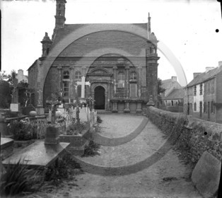 vi  2059 Guimiliau  eglise st Miliau.jpg