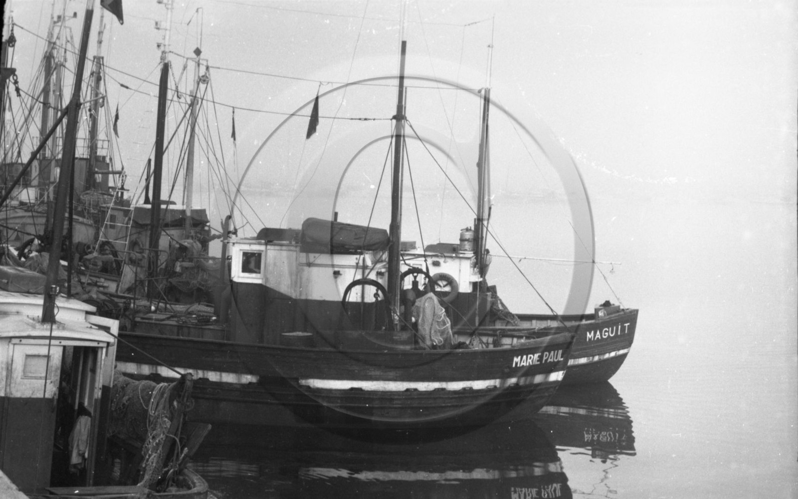 Arcachon -3 novembre 1969 chalutiers Marie Paul et Maguit .jpg