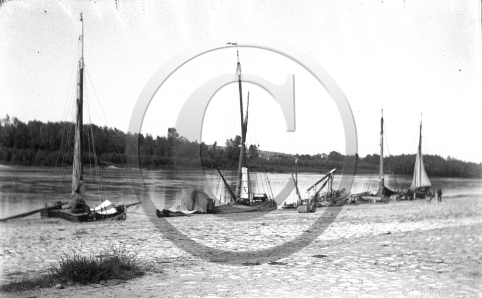 vi  1610 Langon les quais   dpt 33  .jpg