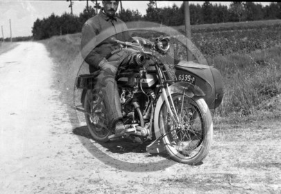 mov 3  BSA  moto side .jpg