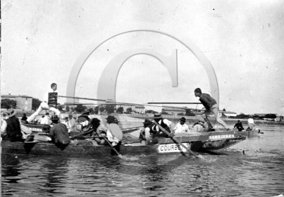 vi  1658  joutes Serrières Ardèche.jpg