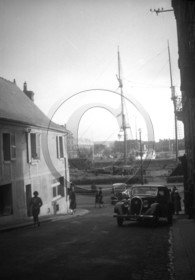 AU 2304 Hotchkiss  .jpg