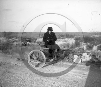 mov 1  side moto .jpg