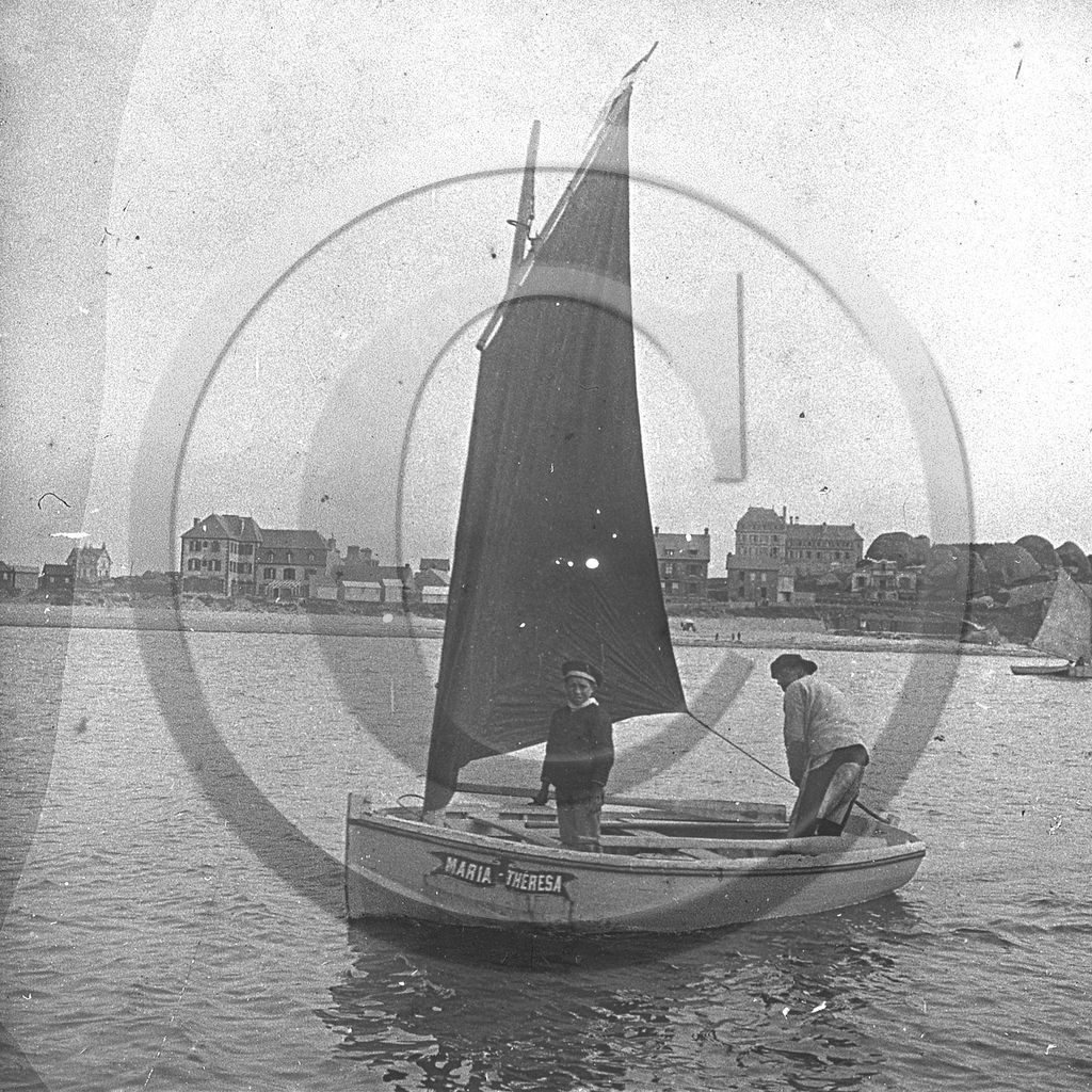 BA 150 TREGASTEL  dpt 22 .jpg