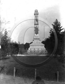 vi  2106 Paris monument de Flatters  dpt 75.jpg