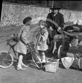 enfant jouet 70 famille Plique  .jpg