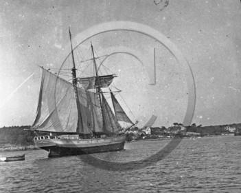 BA 415 entrée de Concarneau dpt 29 .jpg