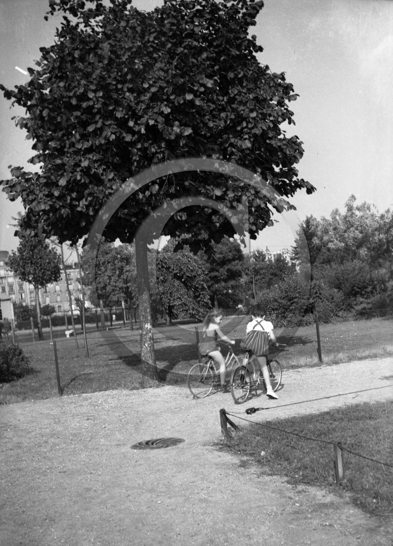 enfant jouet 72 .jpg