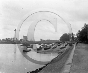 vi  872 Ouistreham  dpt 14.jpg