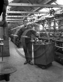 ME 5 interieur d usine .jpg