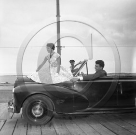 AUCE 531 Peugeot 203 cabriolet .jpg