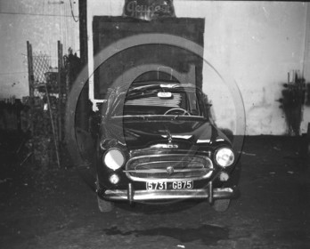 AU 2669 Peugeot 403 .jpg